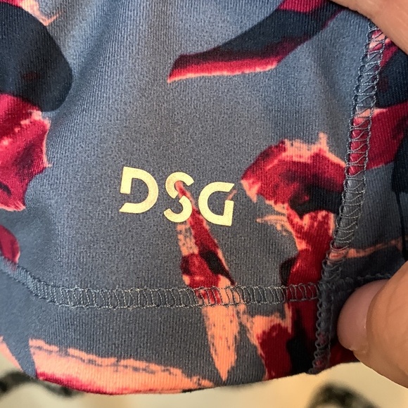 DSG Floral Tank Top - Picture 2 of 4